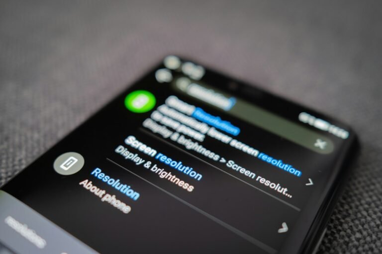 Smartphone Android dengan notifikasi yang perlu diatur agar tidak mengganggu