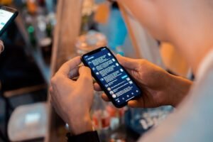 Smartphone Android untuk menggunakan Google Messages